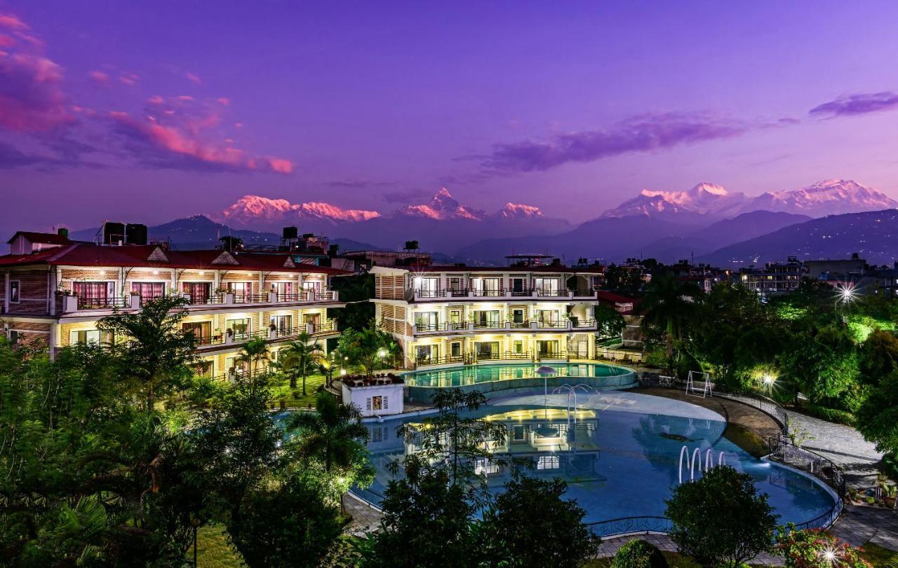 Hotel Jal Mahal Pokhara Esterno foto